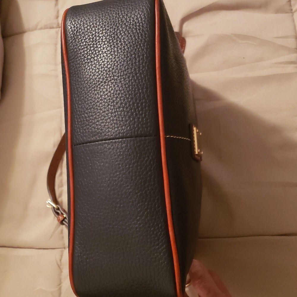 Dooney and Bourke Pebbled Leather Hobo Shoulder Bag Dark Navy Blue - Picture 6 of 9